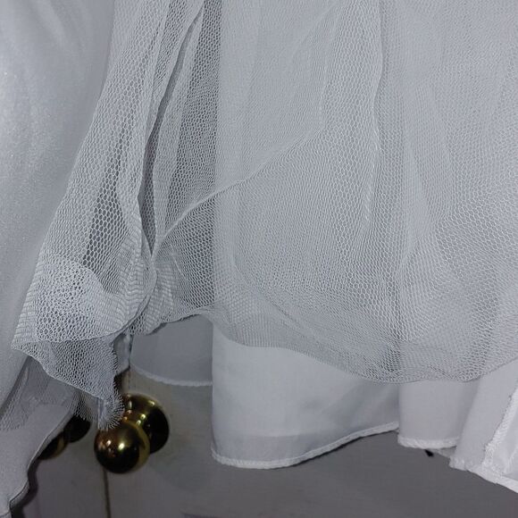 David's Bridal All-over satin tea-length ball gown flower girl  dress Sz 6 - Picture 11 of 11